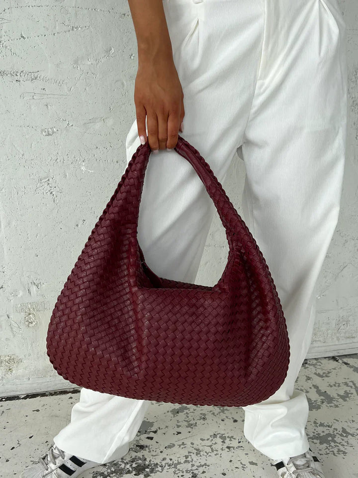 Solenya – Woven handbag in vegan leather