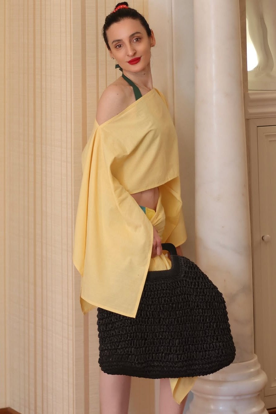 Maelisca – Asymmetric off-shoulder set with high slit