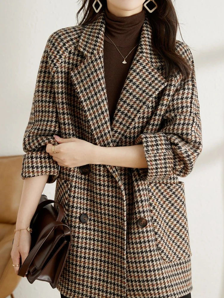 Veyanna – Elegant coat