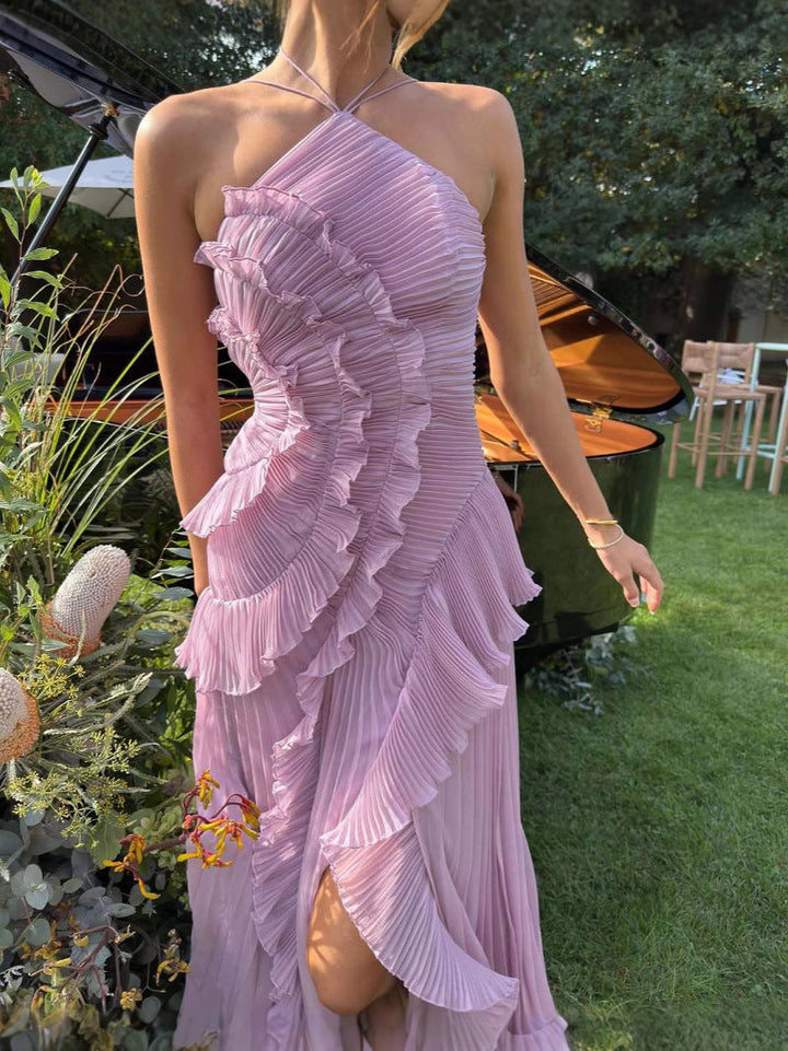 Aurelia – Playful ruffle dress with class