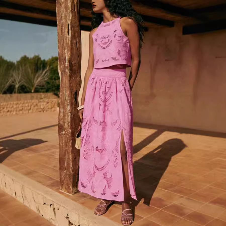 Anne – Ensemble crochet rose avec fente ludique
