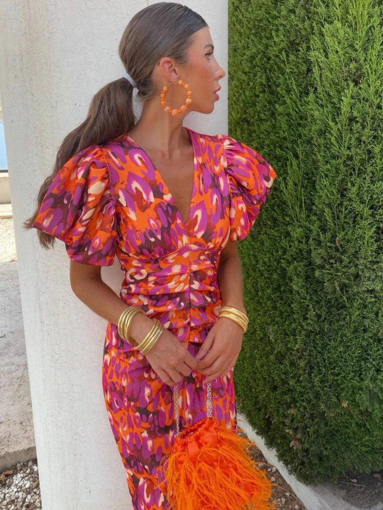 Milviana – Statement Print Midi Dress with Pleated Details