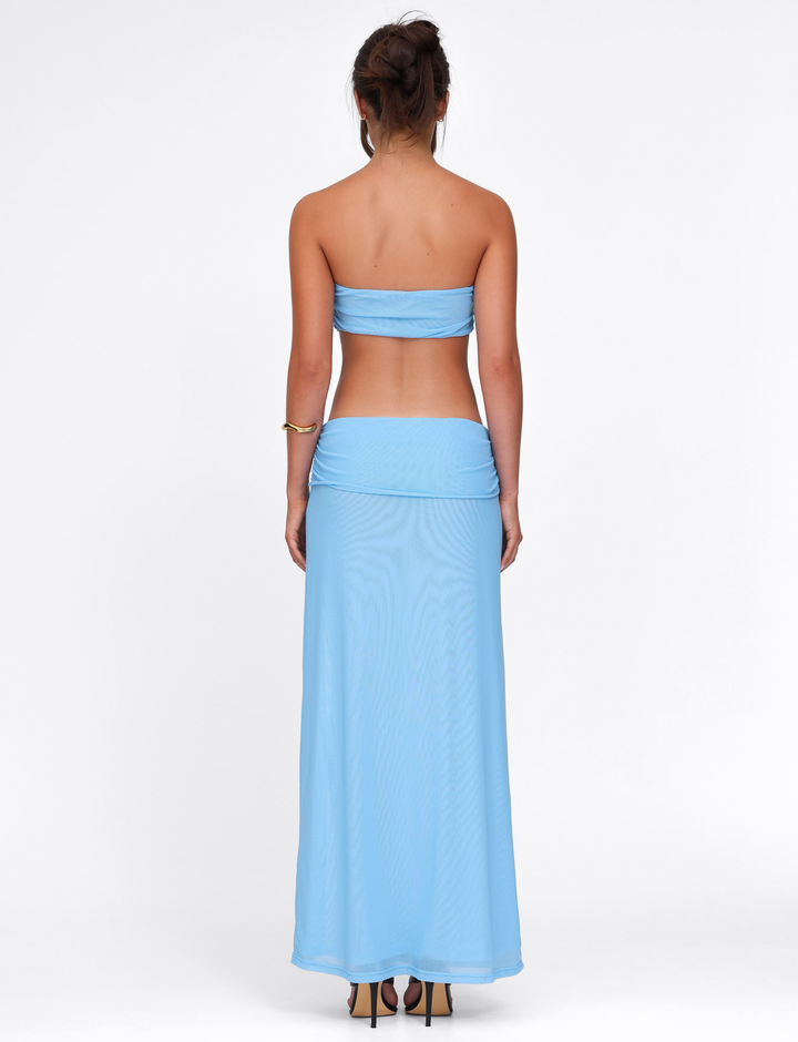 Florentza – Strapless Mesh Maxi met Gouden Bloemaccent