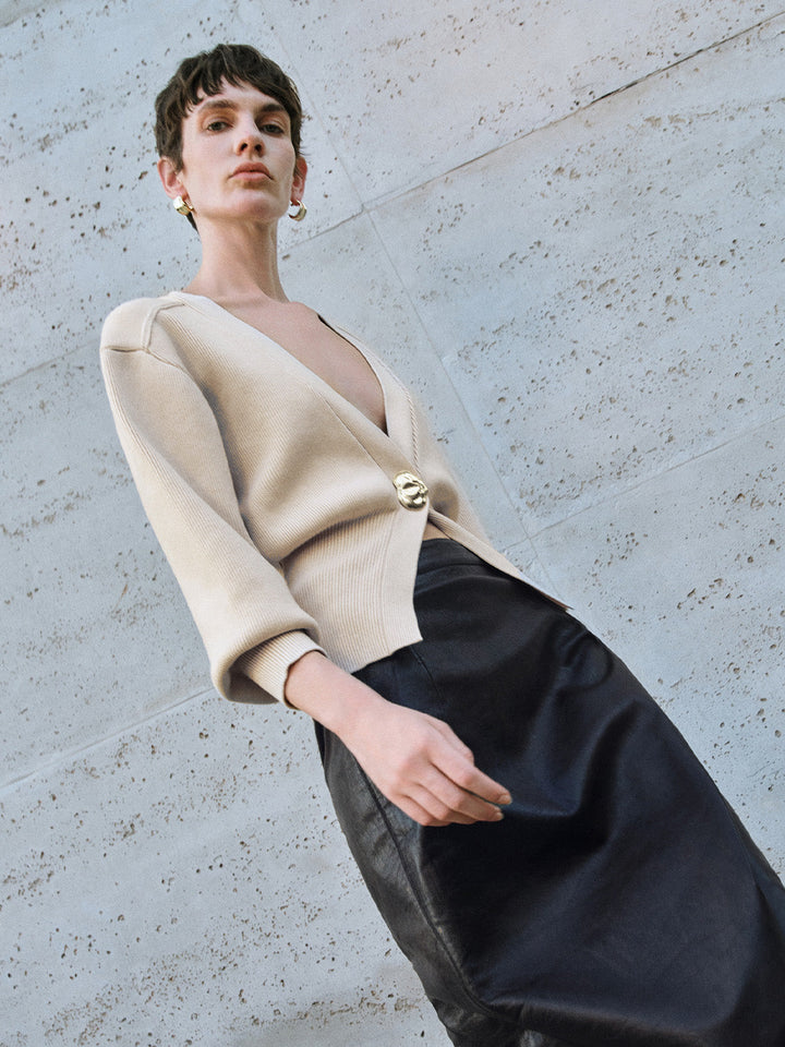 Ismara – Cardigan with gold buttons