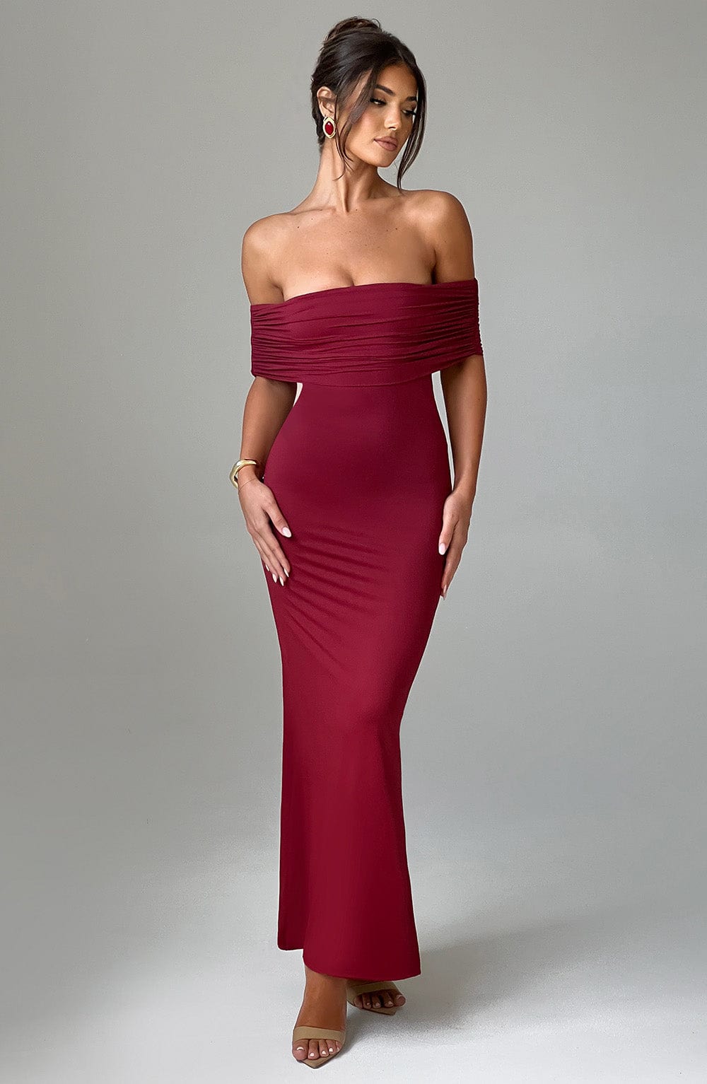 Kellyn – Sophisticated Bardot Maxi Dress