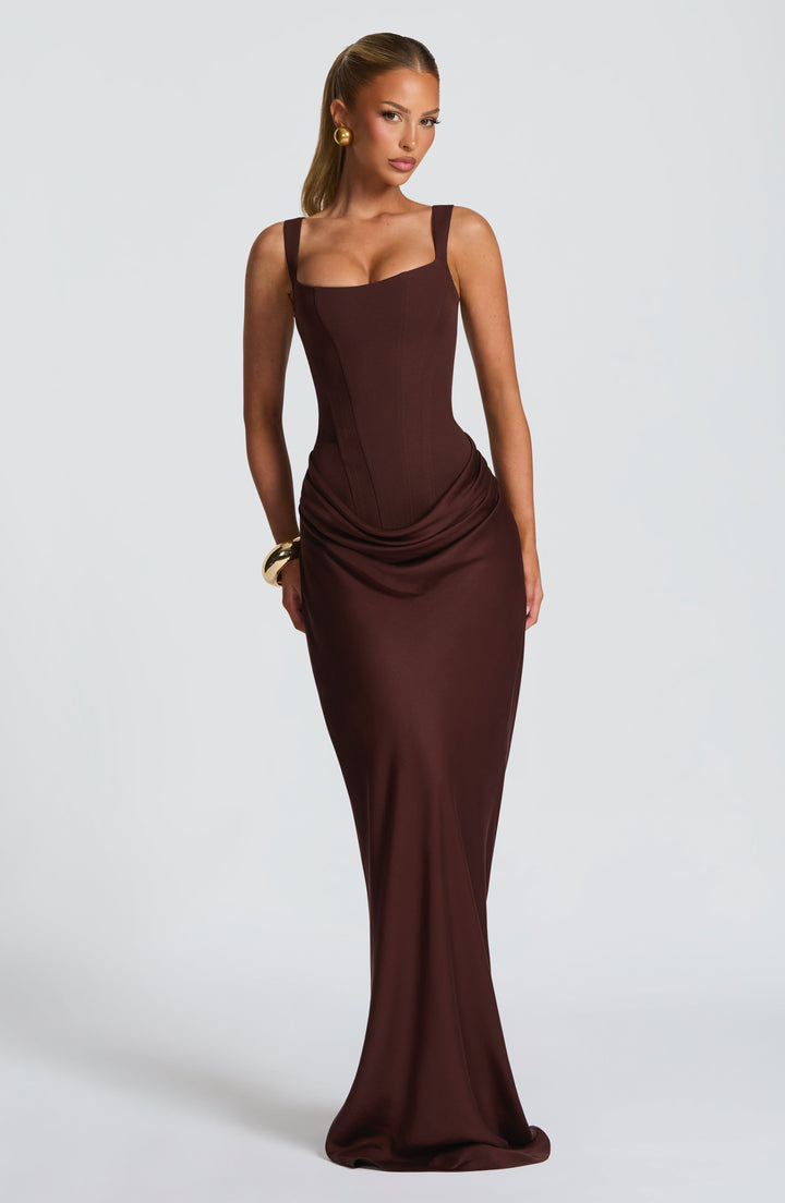 Robe maxi Nirelle – Robe maxi moulante à plis