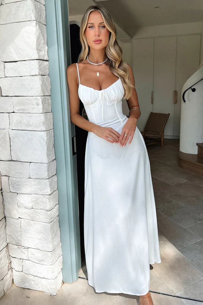 Olivia - Romantic Maxi Dress