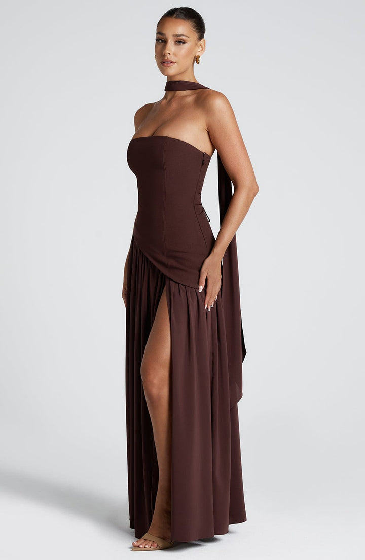 Imani – Robe longue bustier à taille asymétrique