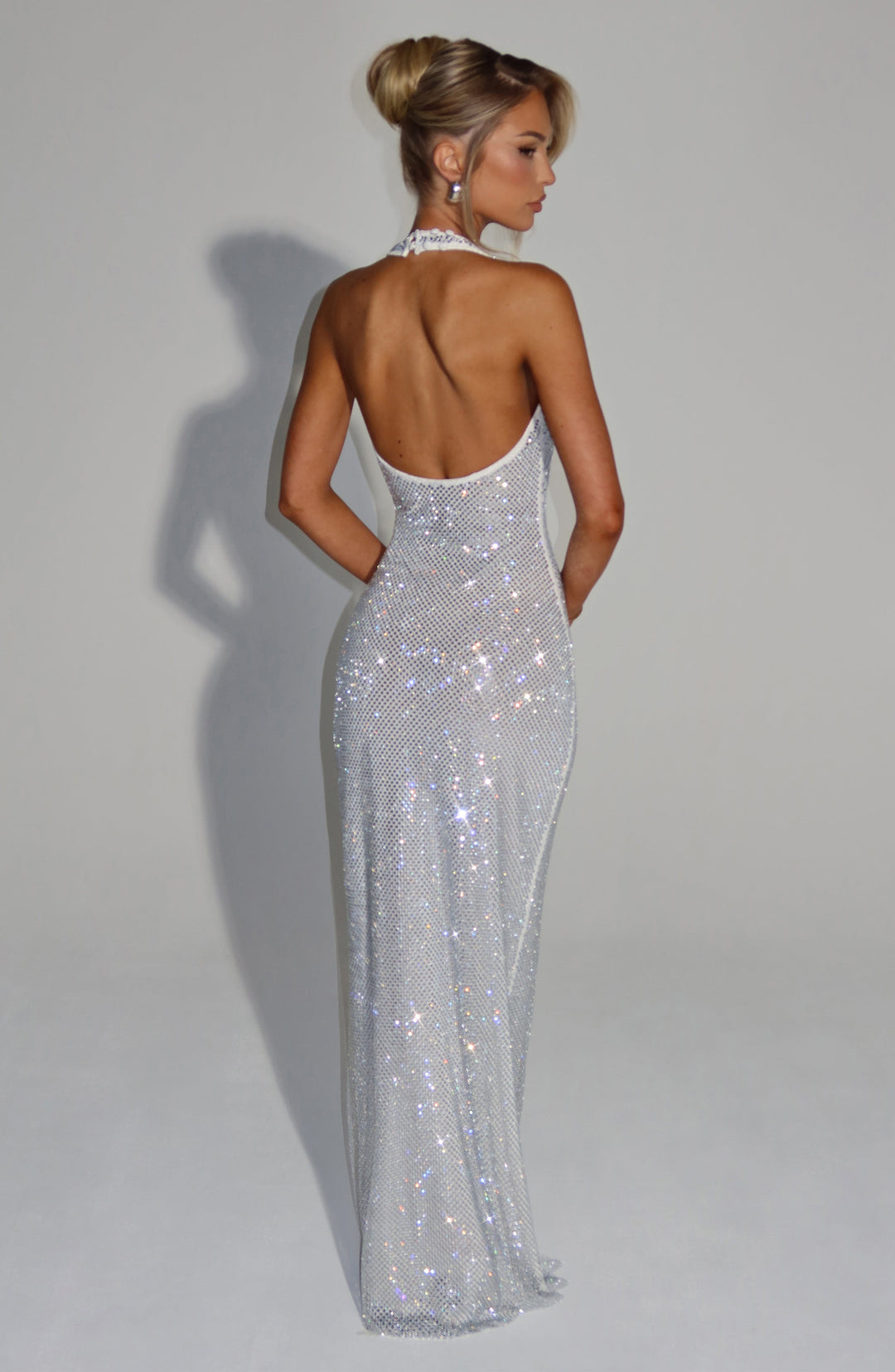 Amessia – Sparkling halter dress