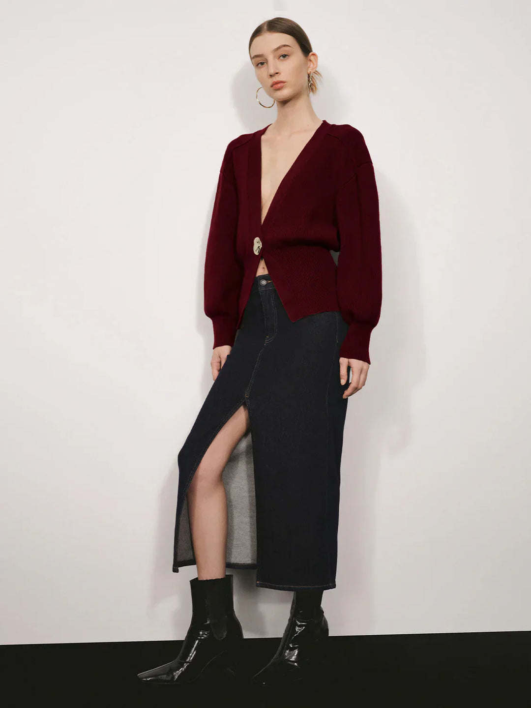 Ismara – Cardigan with gold buttons